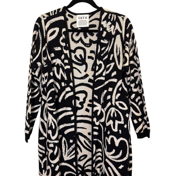 SKFK Skunkfunk Black and White Floral Knit Open Cardigan Duster Sx S - Picture 2 of 10